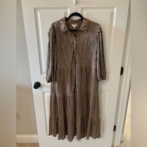 Crown & Ivy Metallic Pleated Midi Shirt Dress size Large